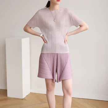 жена плиссированный топ miyake 2023, лятна благородна плиссированная базова модни и ежедневни тънка универсална тениска в сгъвката на