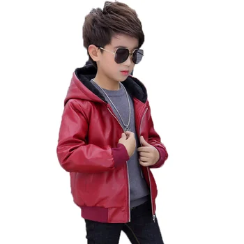 Зимно яке от изкуствена кожа за момче, корейската версия на 2022 година, плюс бархатное плътно модно палто с качулка, красива ежедневни детски дрехи